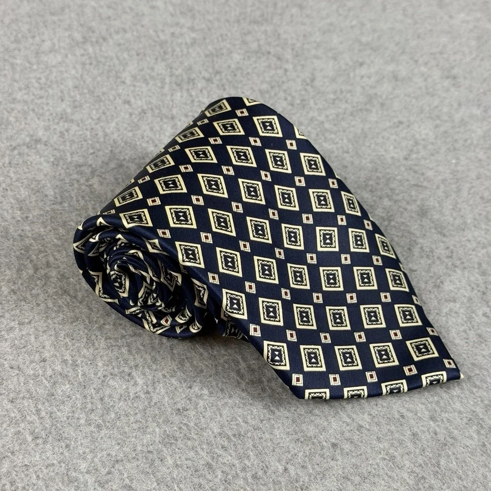 Vintage Dai Huang 100% Silk Navy Geometric Diamond Necktie Wide 57x3.9